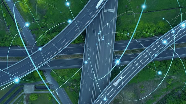 The Power of User-Friendly Yet Advanced Tracking Features for Streamlined Fleet Control